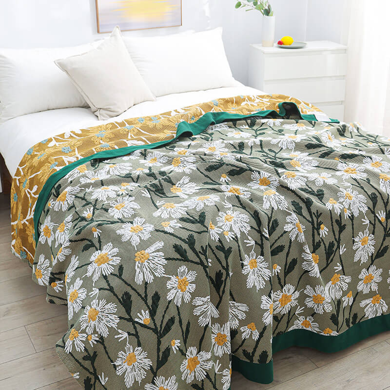 Daisy Flower Throw Blanket - StuffedHome