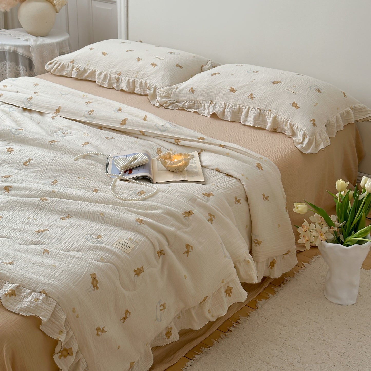 Bed Sheet and Comforters - StuffedHome