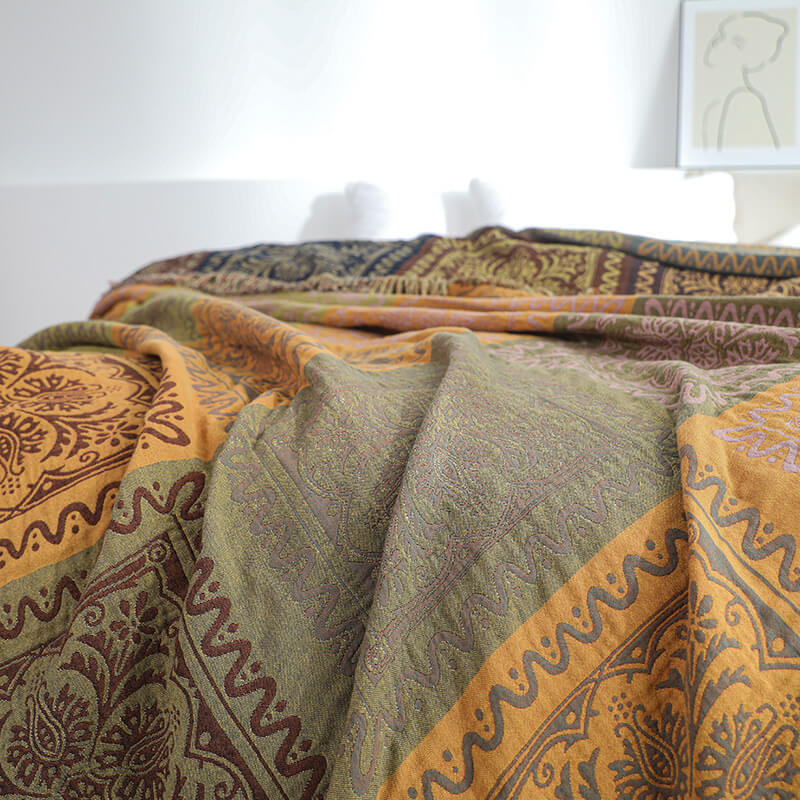 Cotton Jacquard Throw Blanket with Fringe - StuffedHome