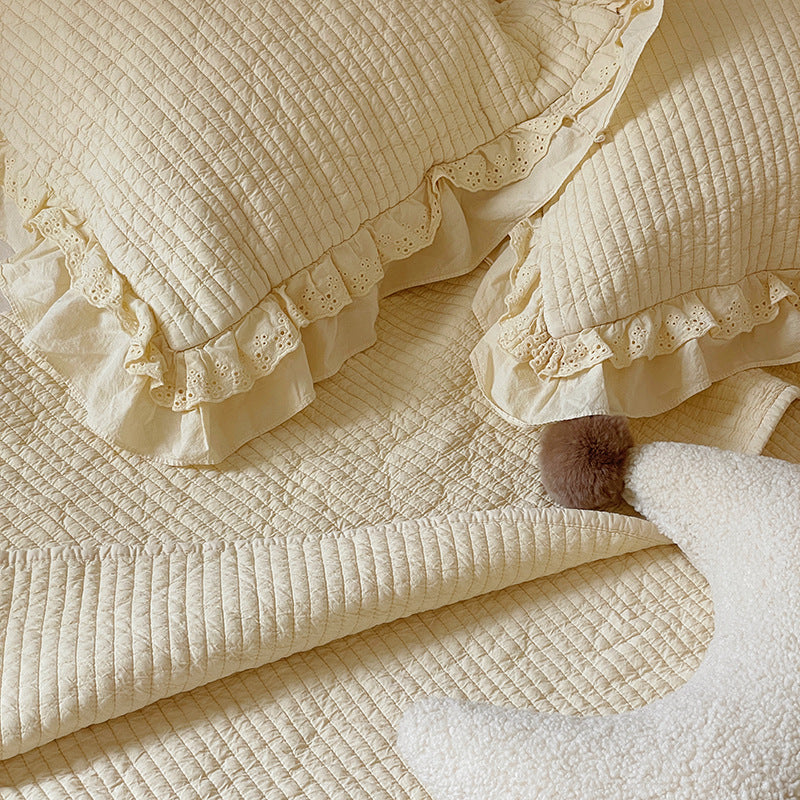 King Size Bed Coverlet - StuffedHome