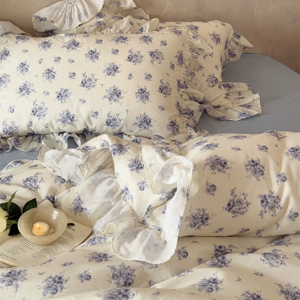Blue Floral Cotton Bedding set - StuffedHome