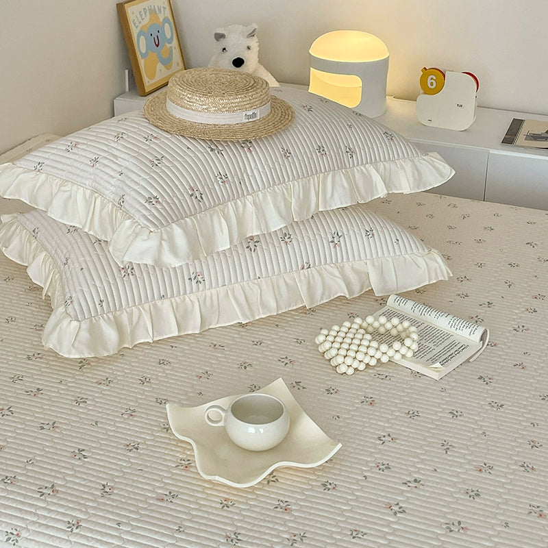 Tencel Quilt & Pillow Set - StuffedHome