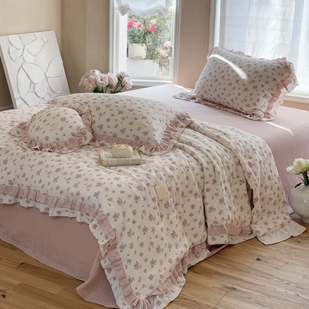 Vintage Rose Floral Comforter – Cotton Gauze with Ruffles