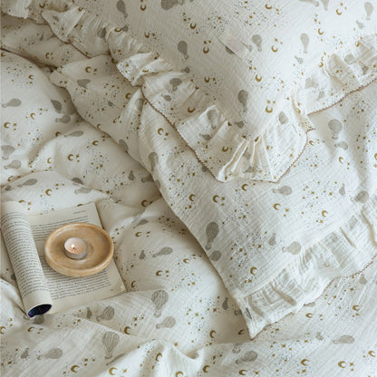 Cotton ruffle bedding