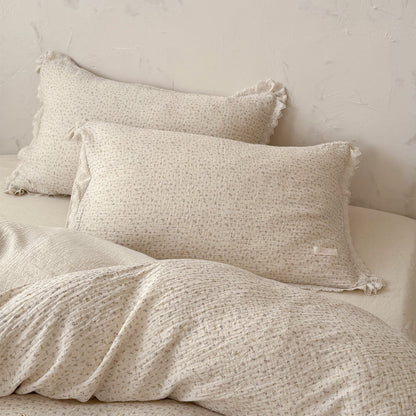 Ditsy Floral Bedding Set with Lace Trim