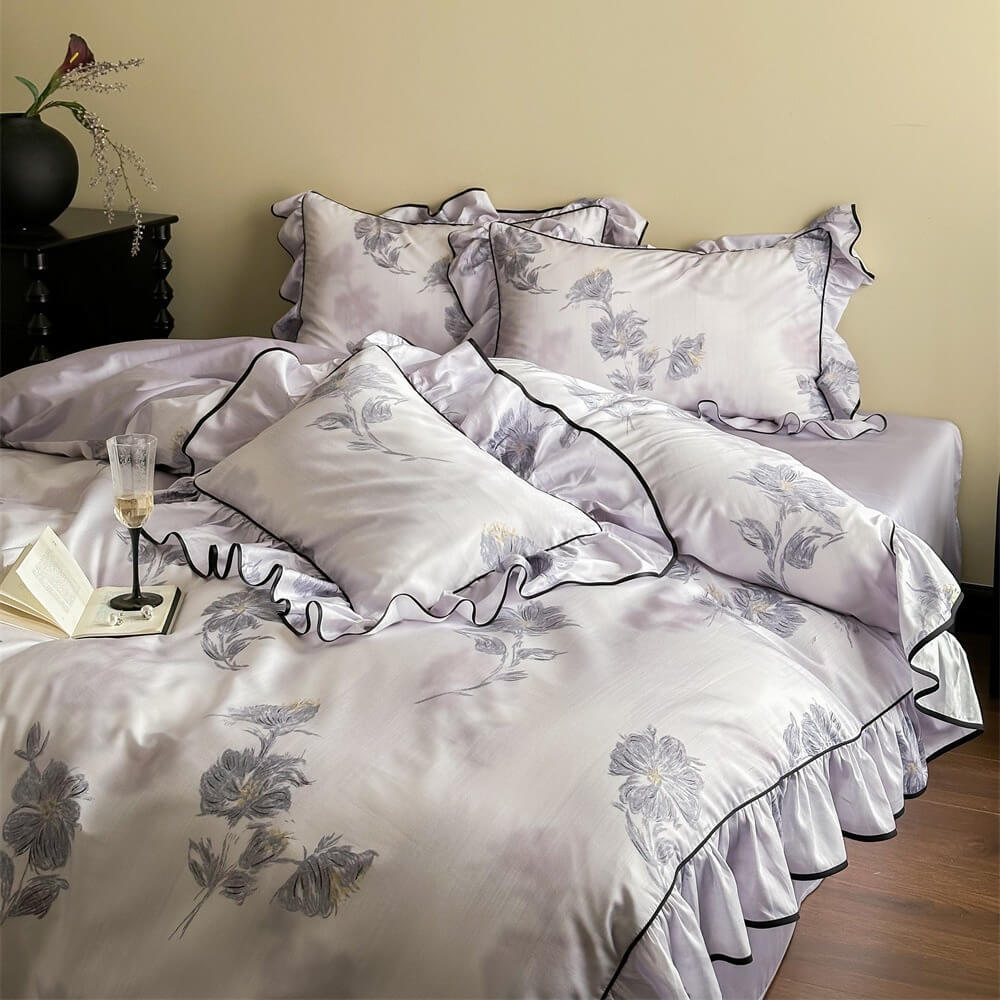 Luxury-duvet-cover-set-queen-size