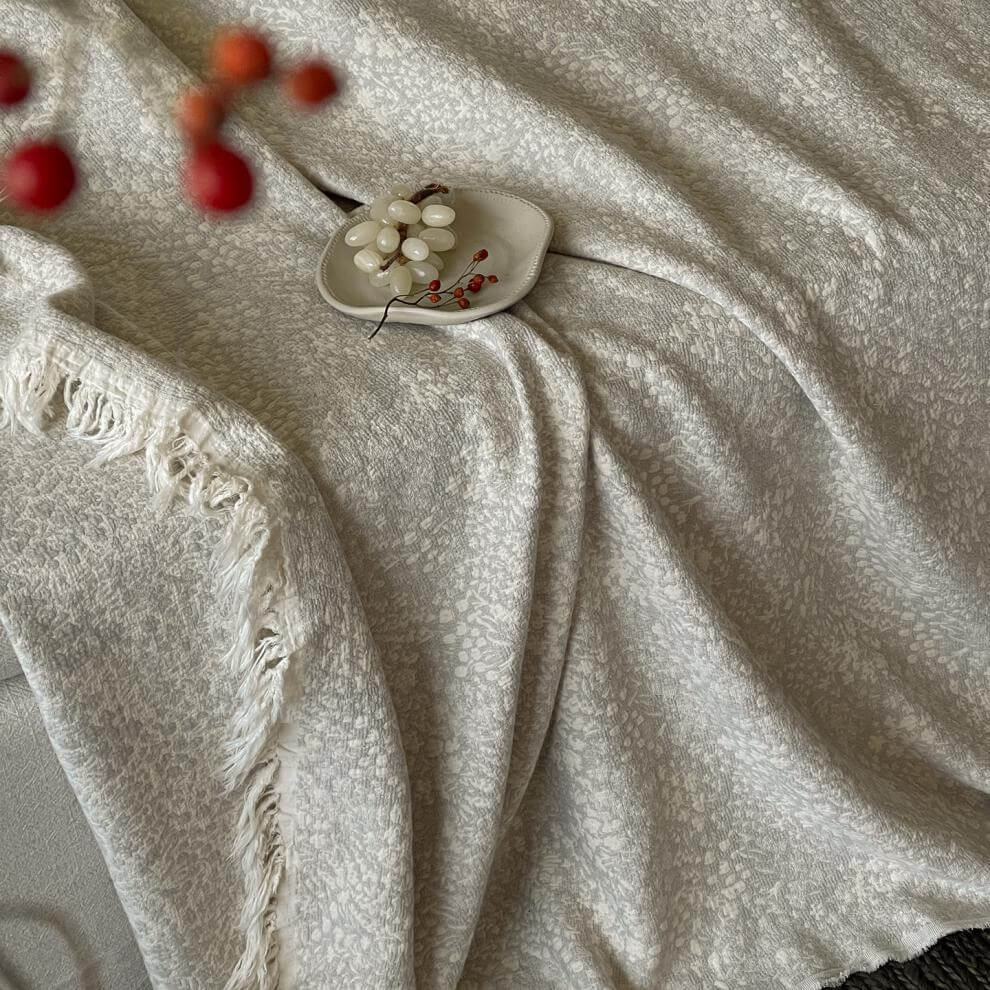 Neutral Cotton Jacquard Throw Blanket with Fringe