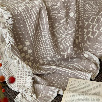 Neutral Cotton Jacquard Throw Blanket with Fringe