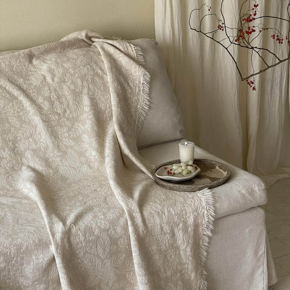 Neutral Cotton Jacquard Throw Blanket with Fringe