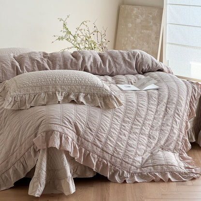 Quilted Ruffle Bedding – Duvet Cover, Bedspread & Pillowcases