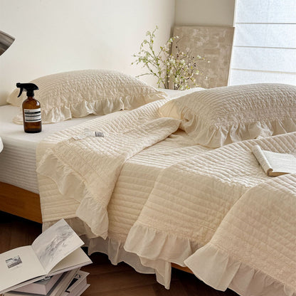 Quilted Ruffle Bedding – Duvet Cover, Bedspread & Pillowcases