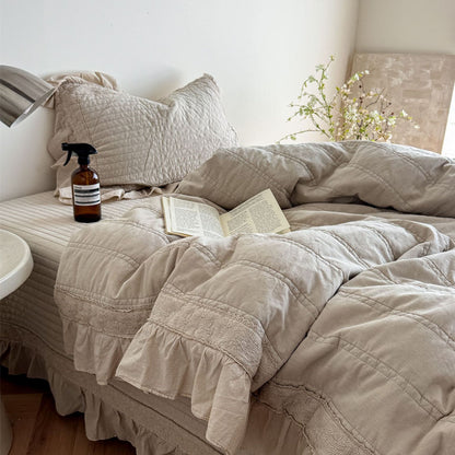 Quilted Ruffle Bedding – Duvet Cover, Bedspread & Pillowcases