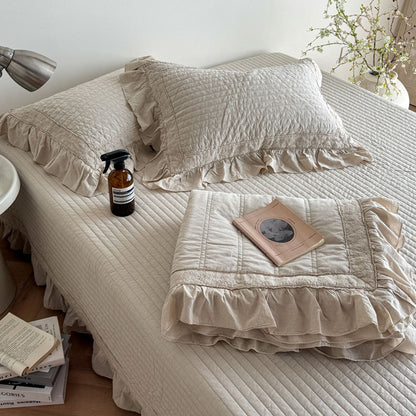 Quilted Ruffle Bedding – Duvet Cover, Bedspread & Pillowcases