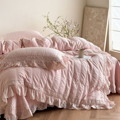 Quilted Ruffle Bedding – Duvet Cover, Bedspread & Pillowcases