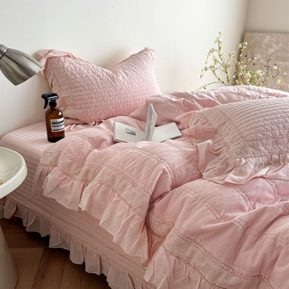 Quilted Ruffle Bedding – Duvet Cover, Bedspread & Pillowcases