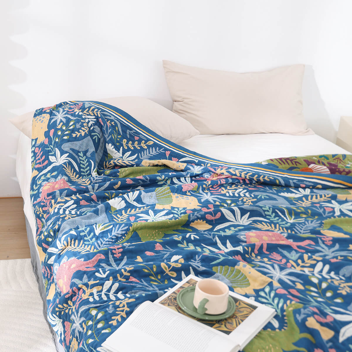 Dinosaur Cotton Jacquard Throw Blanket – Reversible & Textured