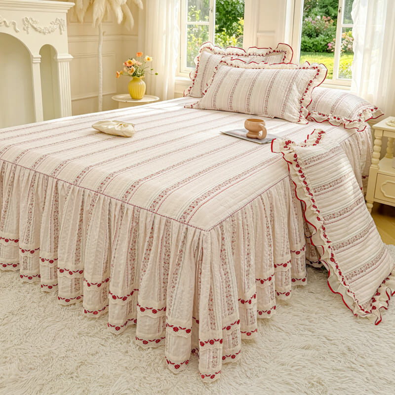 Ditsy Floral Quilted Bed Skirt
