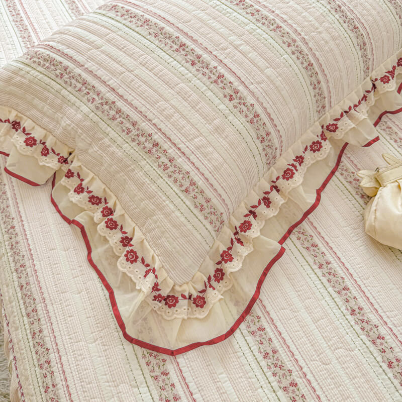 Ditsy Floral Quilted Bed Skirt