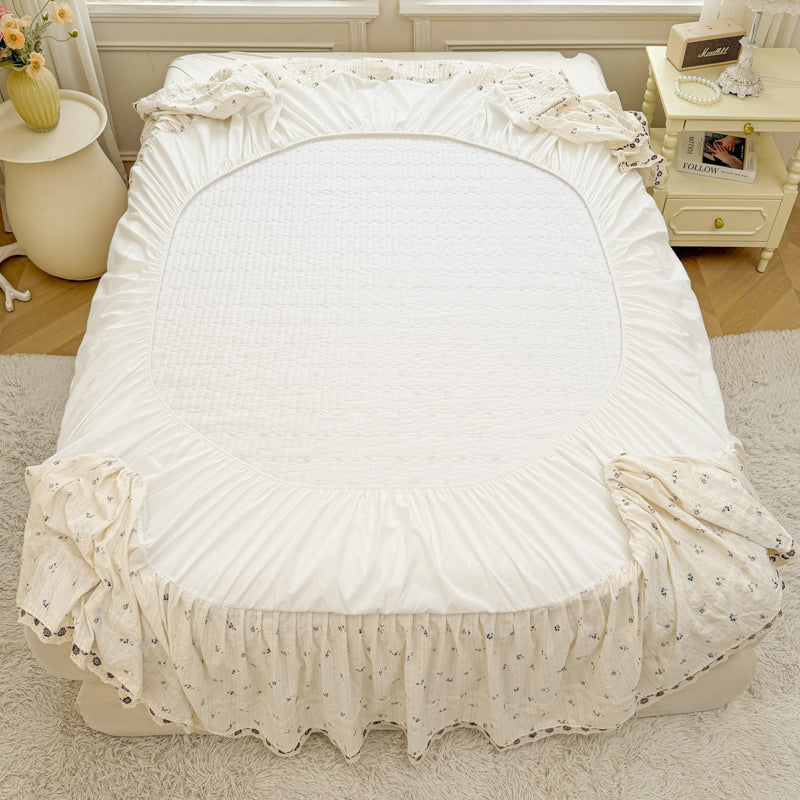 Ditsy Floral Quilted Bed Skirt