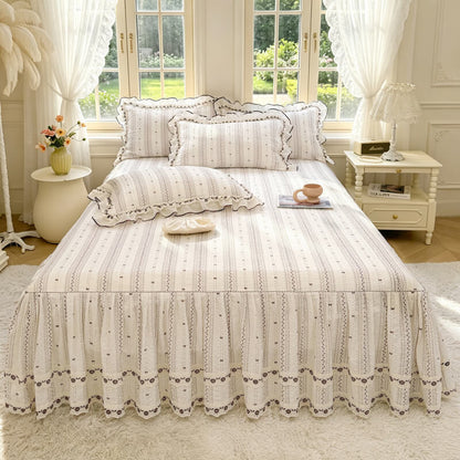 Ditsy Floral Quilted Bed Skirt
