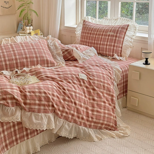 Washed Cotton Plaid Duvet Cover – Ruffled Vintage Charm - StuffedHome