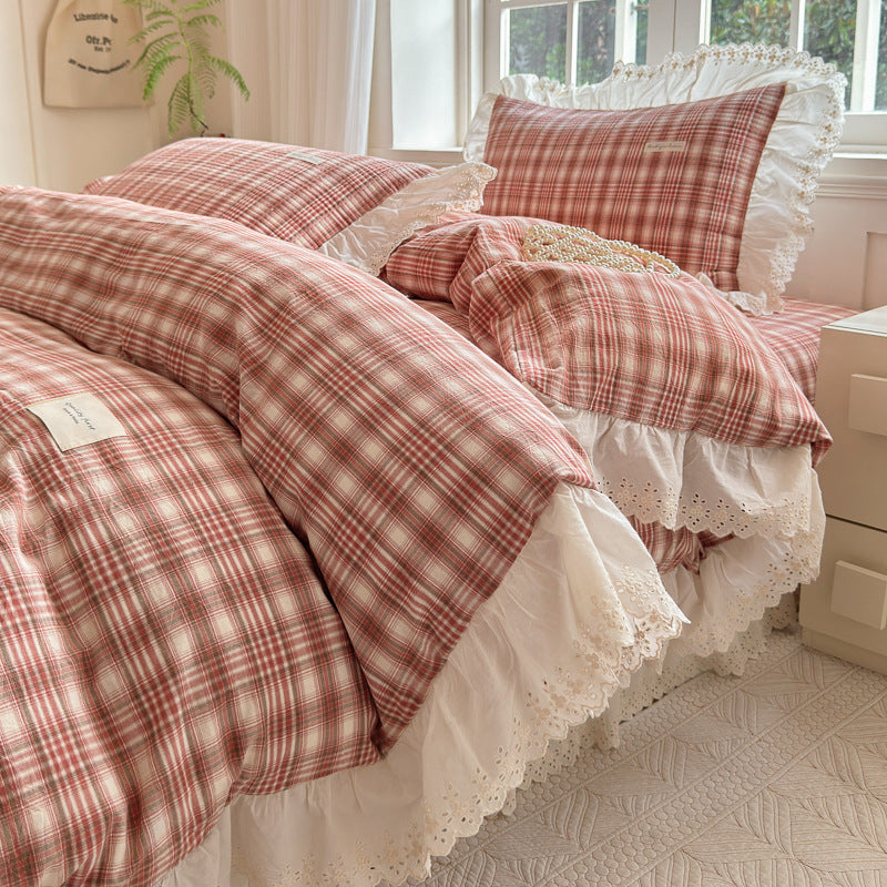 Washed Cotton Plaid Duvet Cover – Ruffled Vintage Charm - StuffedHome