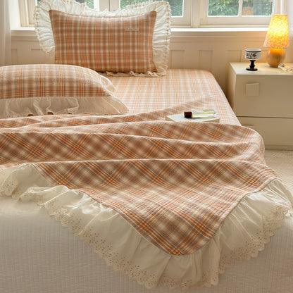 Washed Cotton Plaid Duvet Cover – Ruffled Vintage Charm - StuffedHome