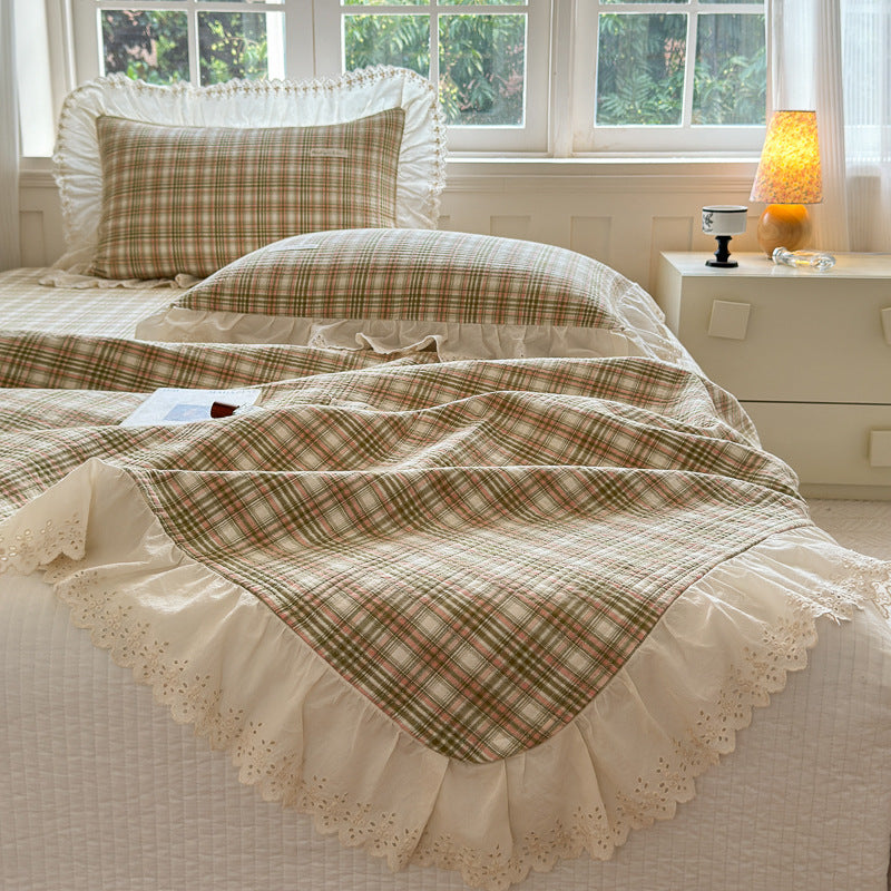 Washed Cotton Plaid Duvet Cover – Ruffled Vintage Charm - StuffedHome