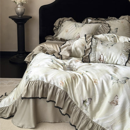Soft TENCEL™ butterfly duvet cover set with ruffles – romantic olive green bedroom styling