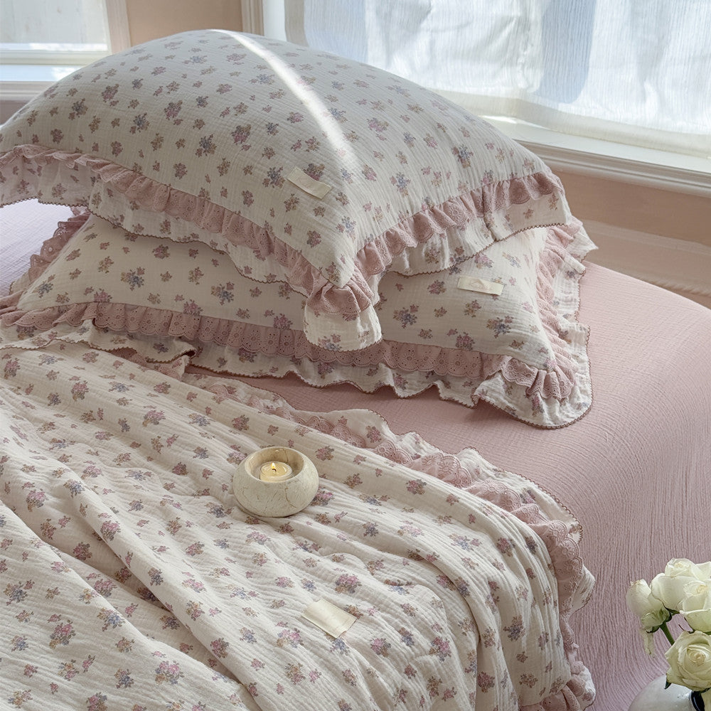 Vintage Rose Floral Comforter – Cotton Gauze with Ruffles