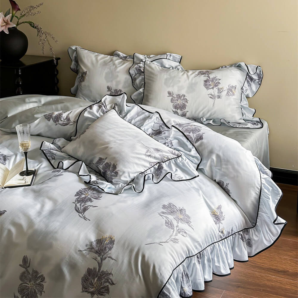 sleek ruffle bedding set