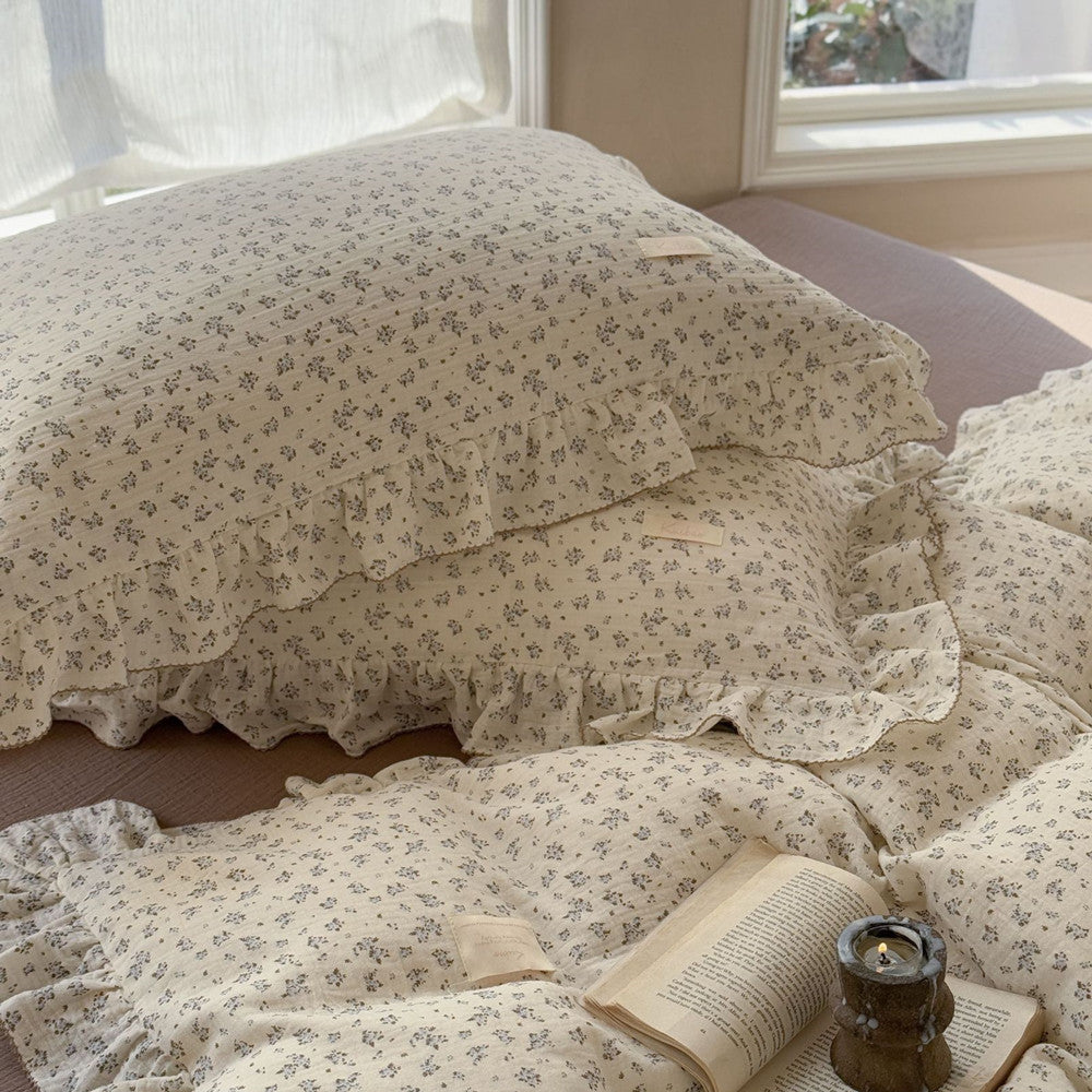 vintage floral duvet