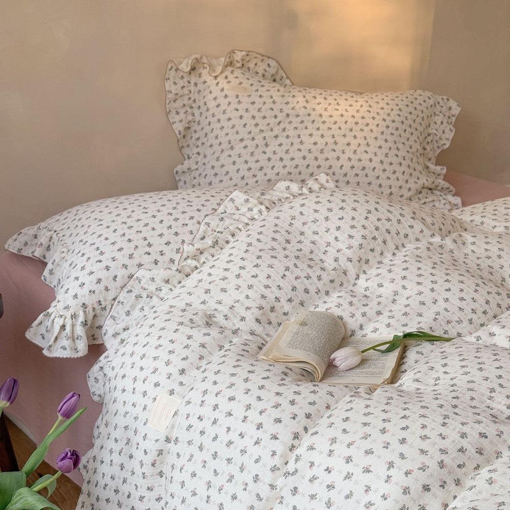 vintage inspired floral duvet cover